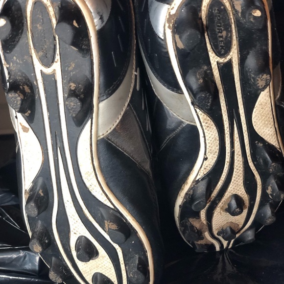 Soccer Cleats - Picture 5 of 5